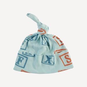 NWT Kate Quinn Blue Alphabet Blocks Organic Cotton Knot Hat 12-18m